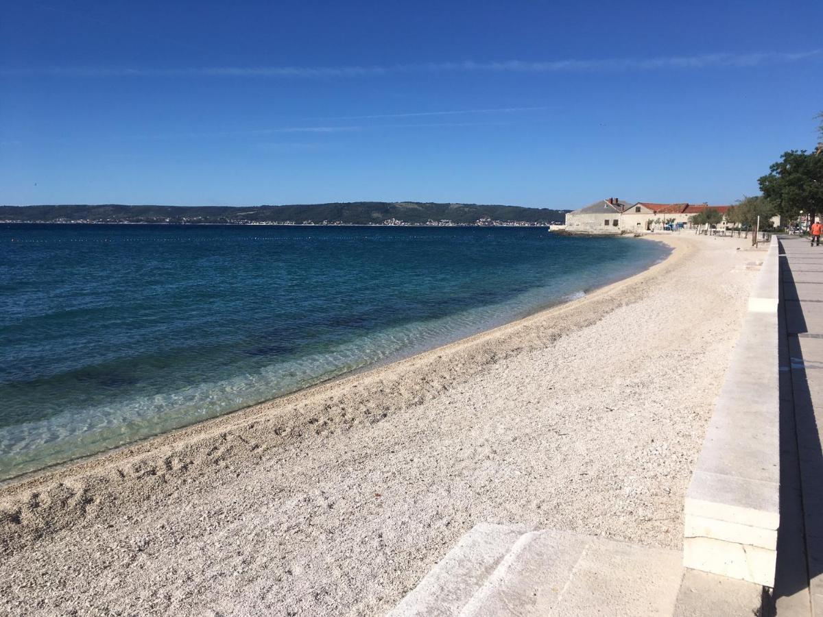 Guesthouse Nina Kaštel Novi Exteriér fotografie