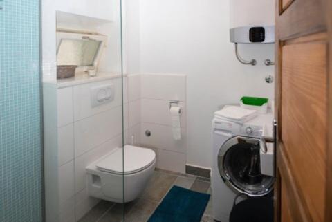 Guesthouse Nina Kaštel Novi Exteriér fotografie
